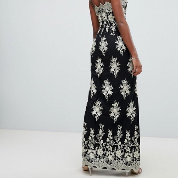 Chi Chi London Tall Scalloped Plunge Maxi Dress - Picture 6 of 7